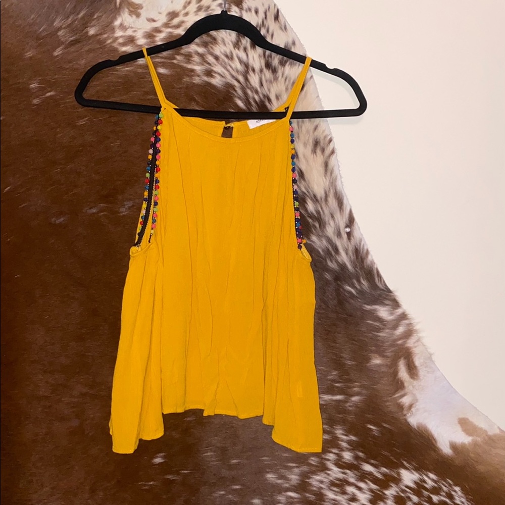 Mustard top